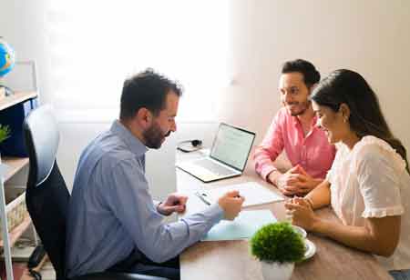 The Value of Collaborating with an Insurance Broker