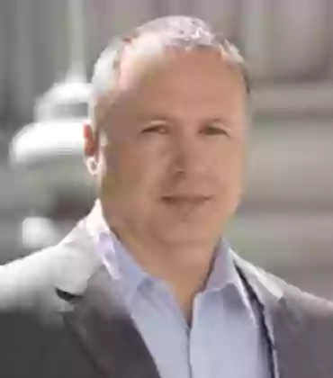 Alec Miloslavsky, EIS Group | Insurance Business Review | Featured Vendors (april-june)